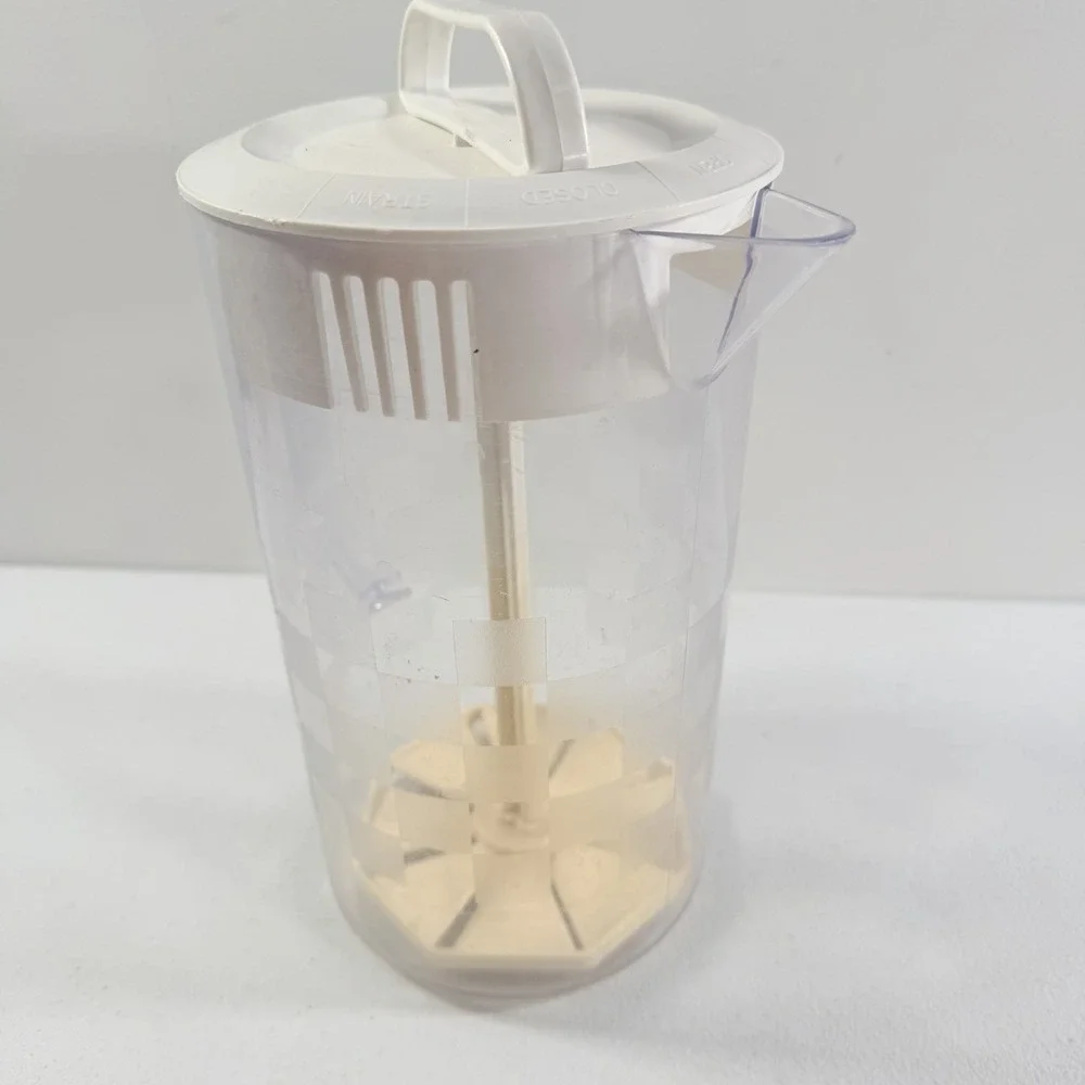 Pampered Chef Quick-Stir Pitcher 2 Quart‎ 2270 Checkerboard Pattern White Lid